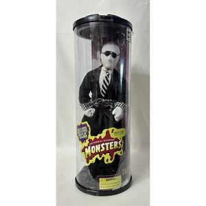 NIB Hasbro Signature Invisible Man Signature Series Monster Action Figure